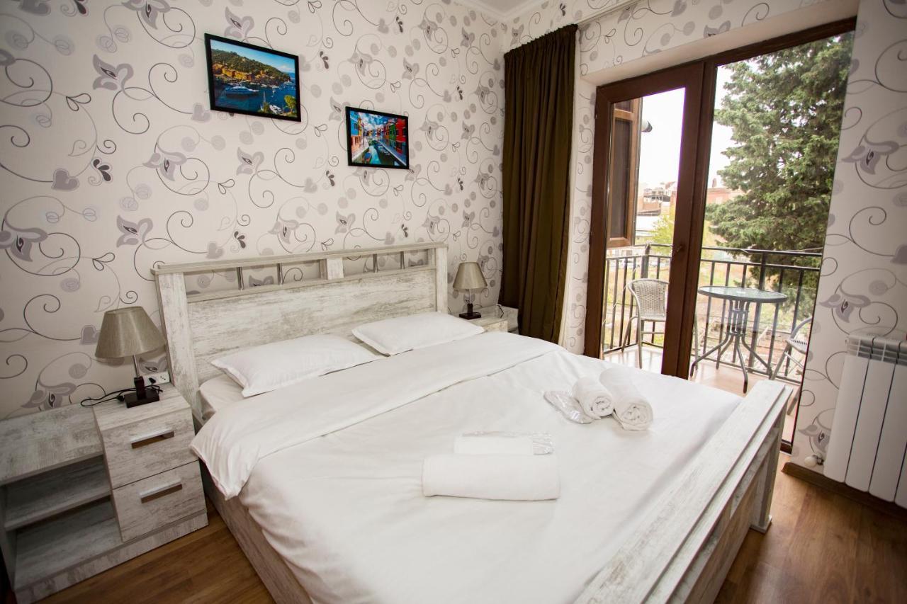 Apartment Art Django Old Avlabari Tiflis Dış mekan fotoğraf