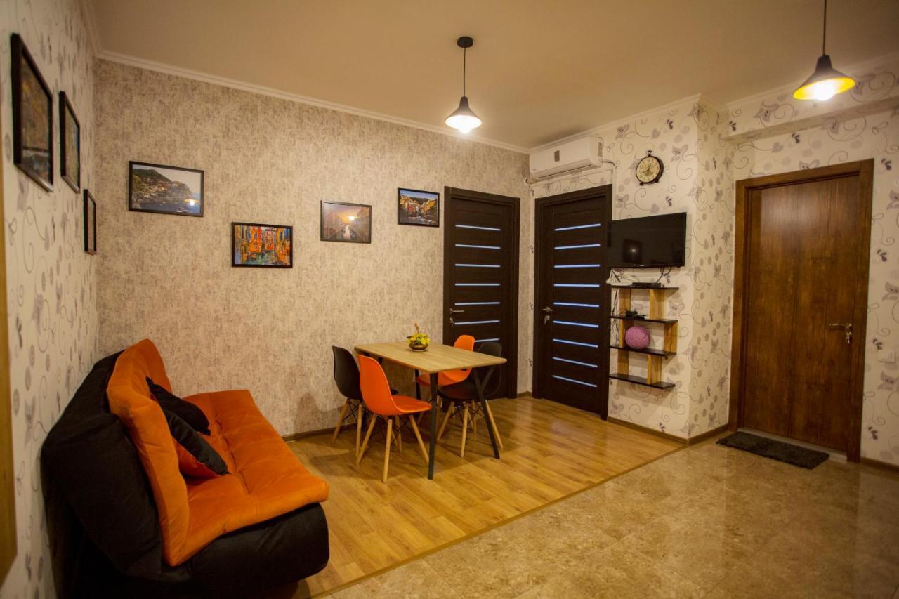 Apartment Art Django Old Avlabari Tiflis Dış mekan fotoğraf