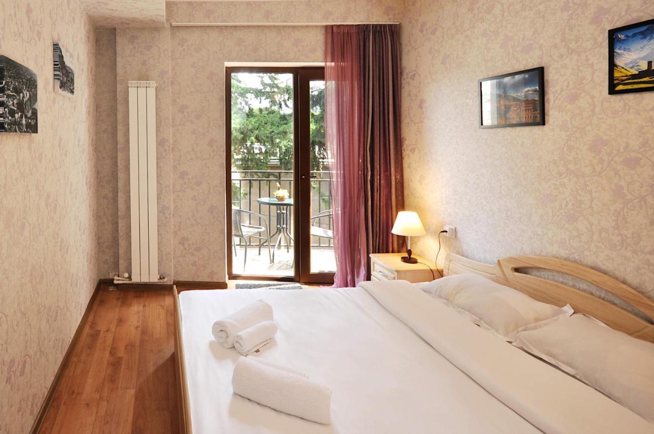 Apartment Art Django Old Avlabari Tiflis Dış mekan fotoğraf